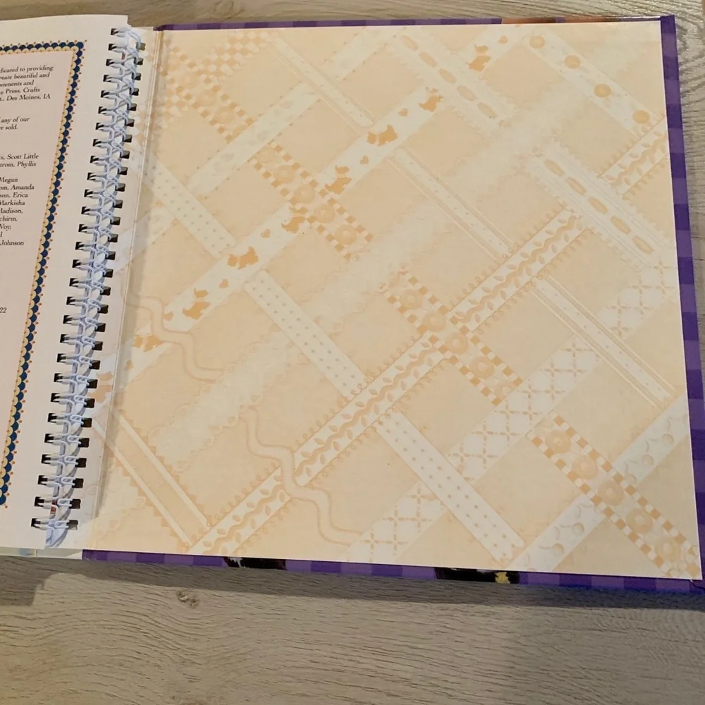 “Hey Kids Let’s Craft” Mary Engelbreit Book